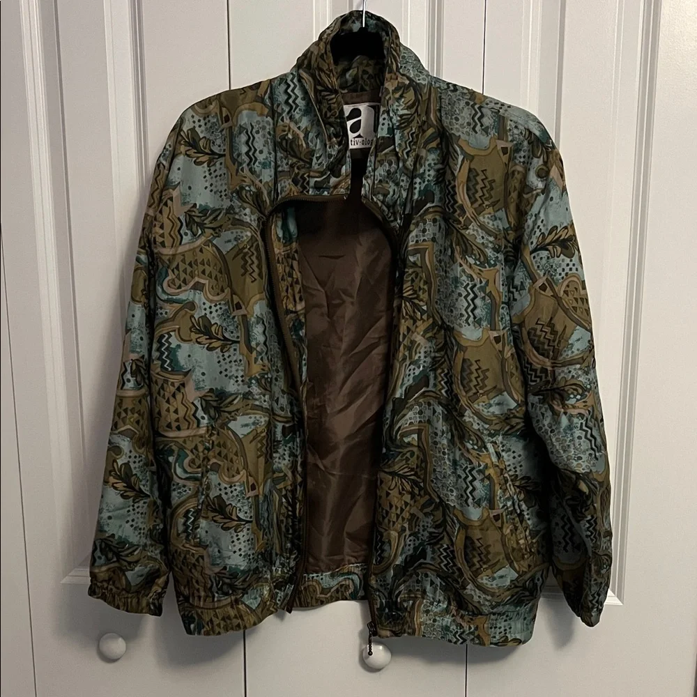 Women's Patterned Bomber Jacket - Picture 1 of 7
